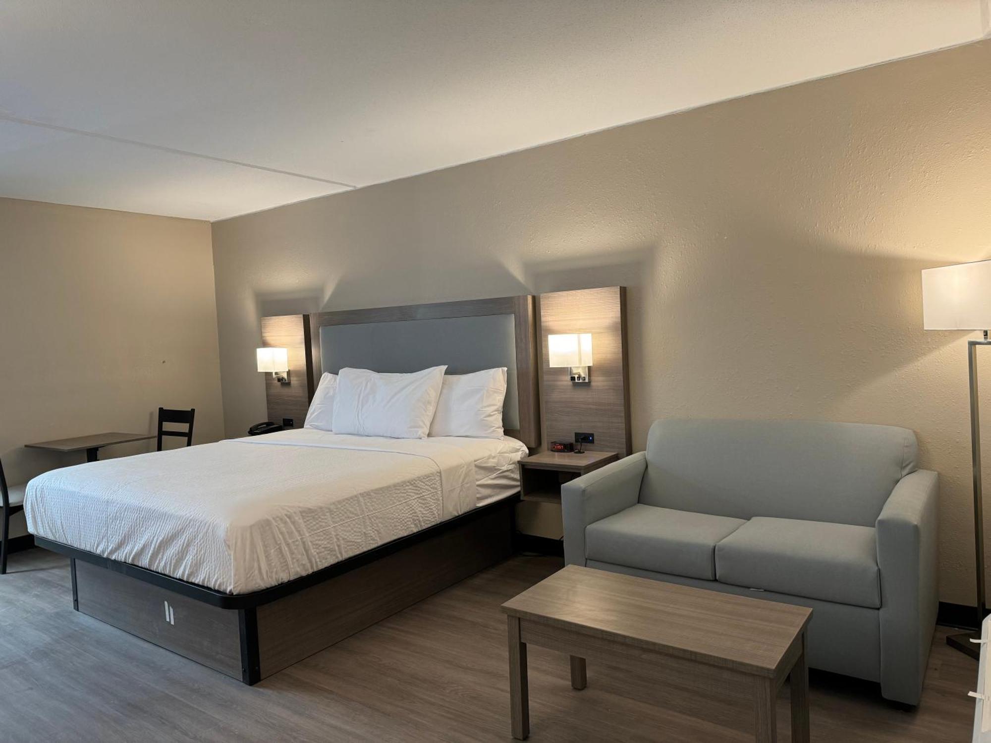 Baymont By Wyndham Corpus Christi Airport Hotel Bagian luar foto