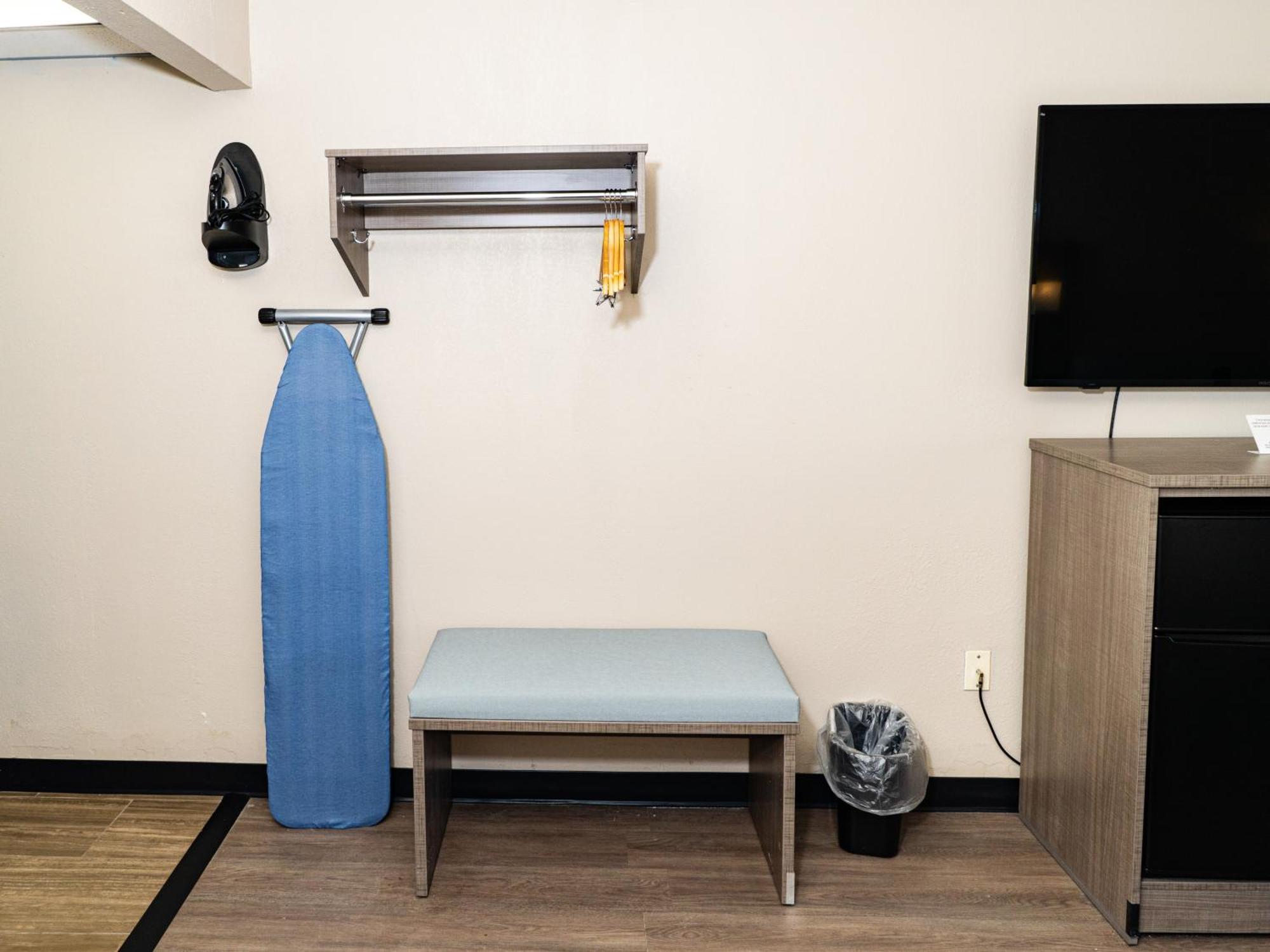 Baymont By Wyndham Corpus Christi Airport Hotel Bagian luar foto