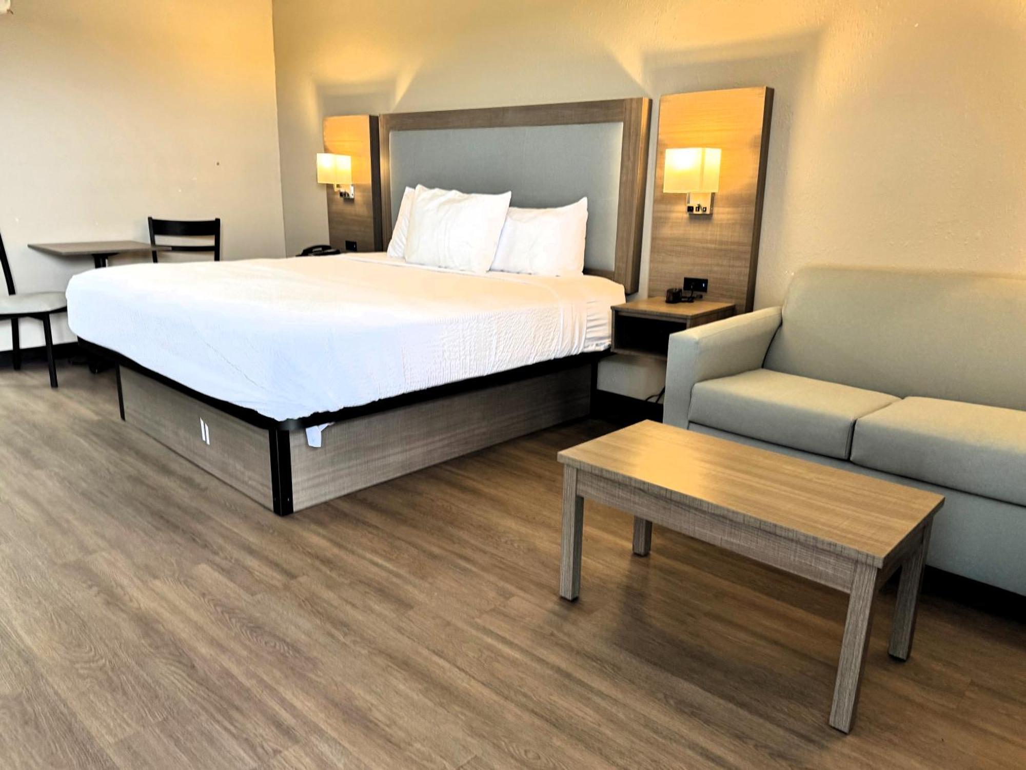 Baymont By Wyndham Corpus Christi Airport Hotel Bagian luar foto